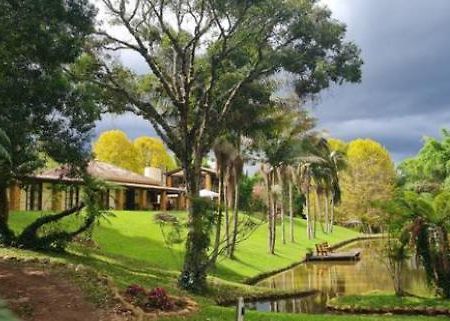 Pousada Paraiso Dos Tucanos Aiuruoca Exterior foto